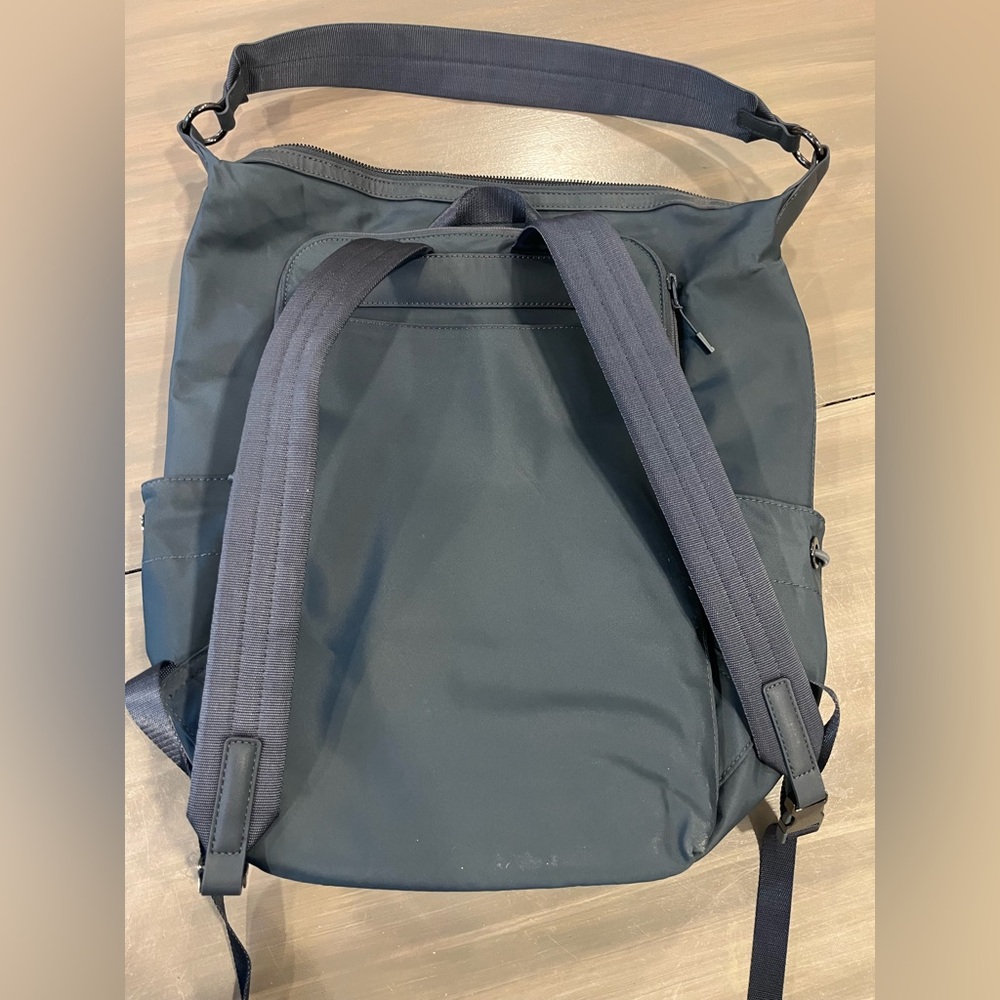 Lululemon Convertible Backpack - Picture 2 of 7